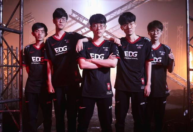 以另一位职 以另一位职