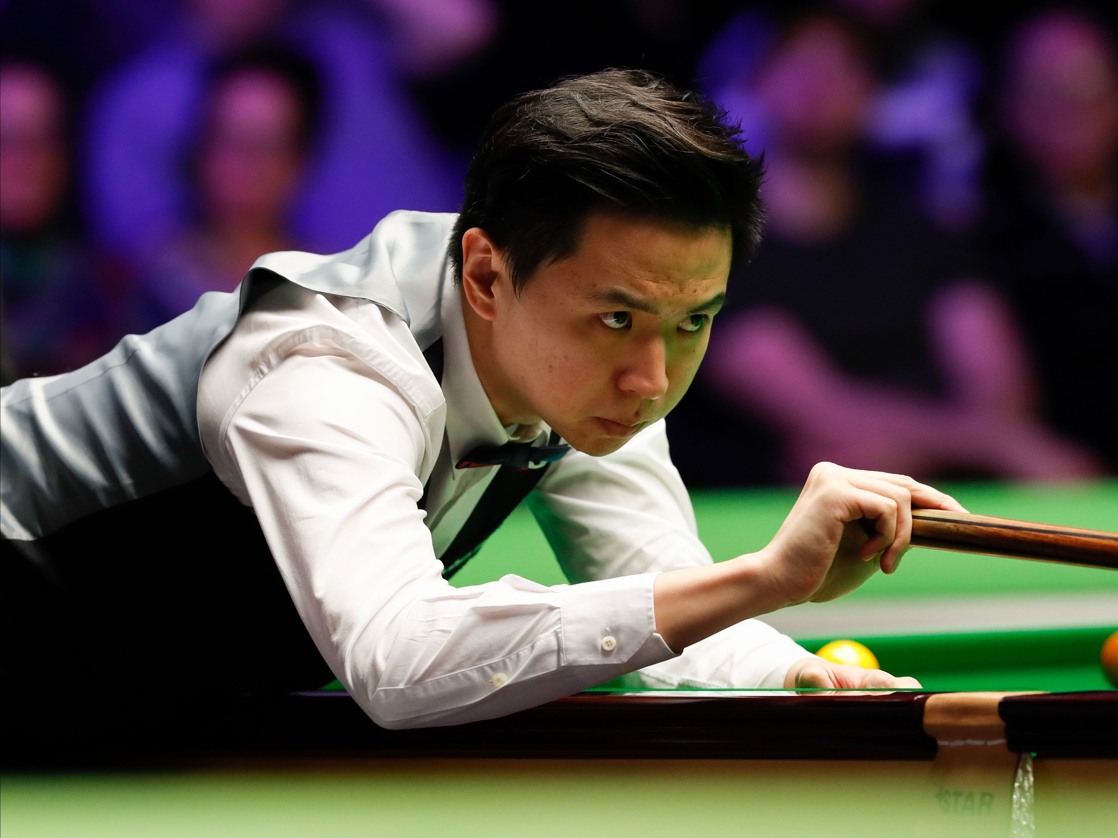 至欧战赛场 至欧战赛场